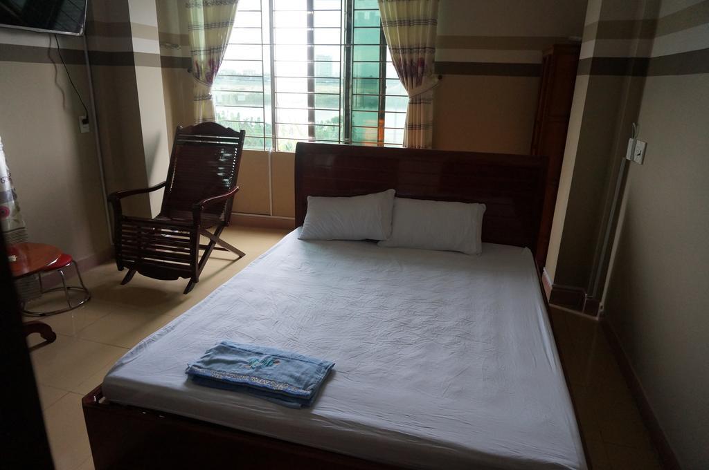 Thanh Lich Guesthouse Quang Ngai Exterior photo