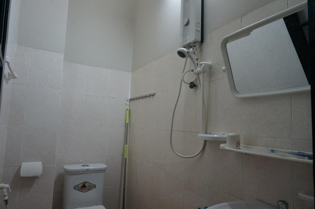 Thanh Lich Guesthouse Quang Ngai Exterior photo